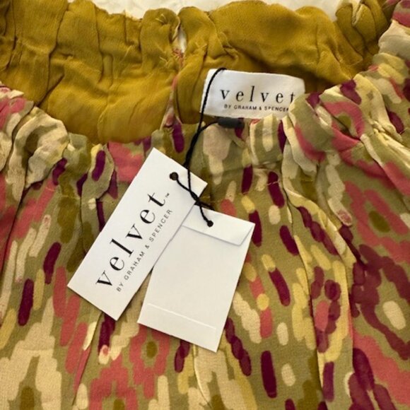 VELVET BY GRAHMA & SPENCER ADARA FLUTTER SLEEVE TOP BLOUSE  SIZE SMALL NWT - Picture 5 of 5